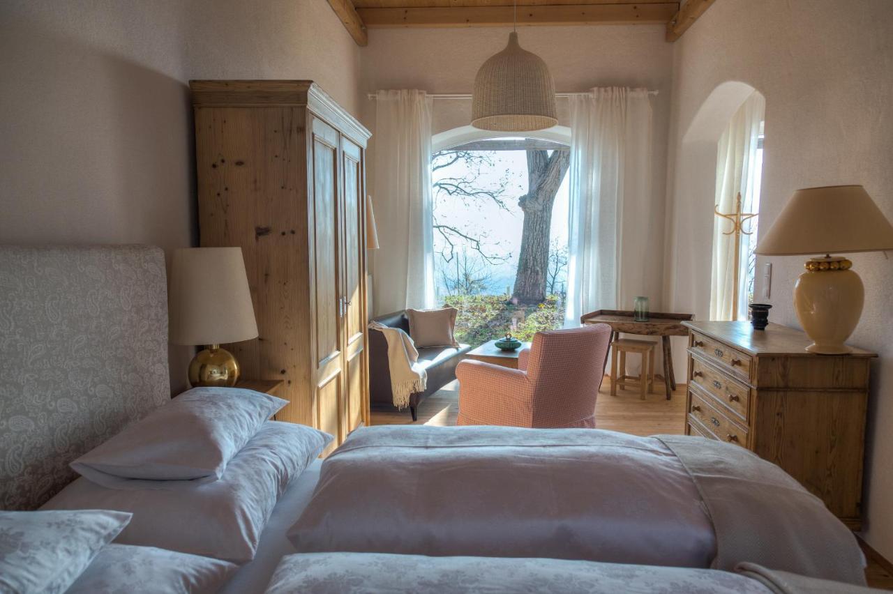 Winzarei, Weingut Tement Villa Berghausen Екстериор снимка